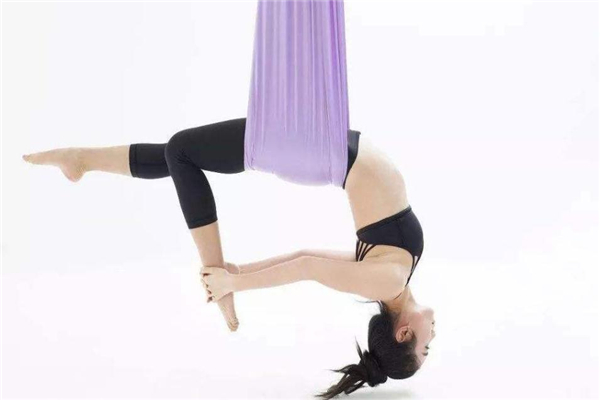 空中瑜伽呼吸方法,空中瑜伽呼吸方法什么吸什么呼