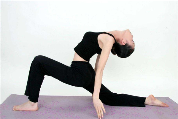 什么是哈他瑜伽,哈他瑜伽是什么瑜伽