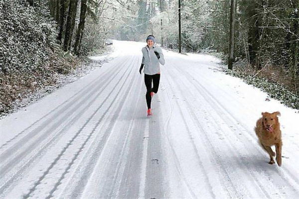 冬天什么时候跑步最好,冬天跑步什么时间段跑步最好