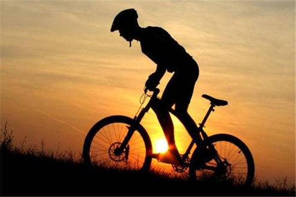 骑山地车屁股疼怎么解决,骑山地车蛋疼怎么办