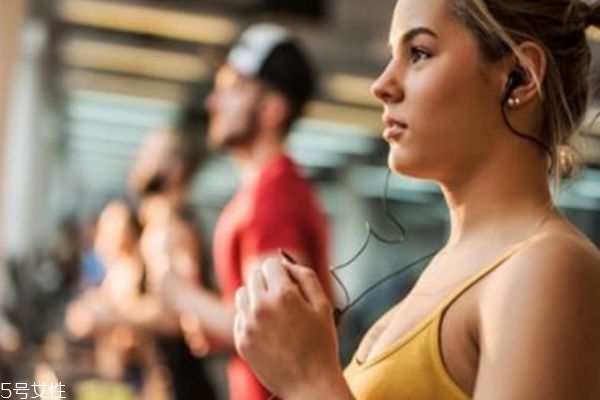 下半身肌肉酸痛是什么原因,肌肉酸痛如何缓解 下半身肌肉酸痛是什么原因,肌肉酸痛如何缓解