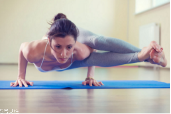 什么牌子的瑜伽垫最好,瑜伽垫什么牌子的好什么质量的好