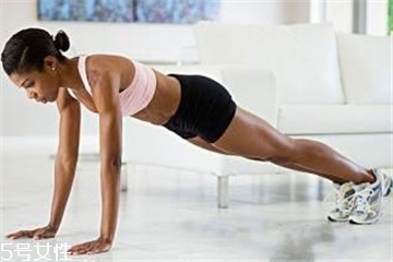 俯卧撑天天做好还是隔天做增肌效果好,俯卧撑天天做好还是隔天做好 俯卧撑天天做好还是隔天做增肌效果好,俯卧撑天天做好还是隔天做好