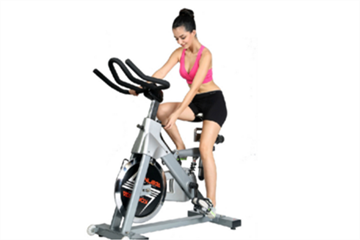 健身房骑单车减肥瘦哪里,骑动感单车能减肥吗?