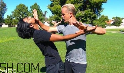 太极拳是否有实战功能,太极拳真的可以实战吗