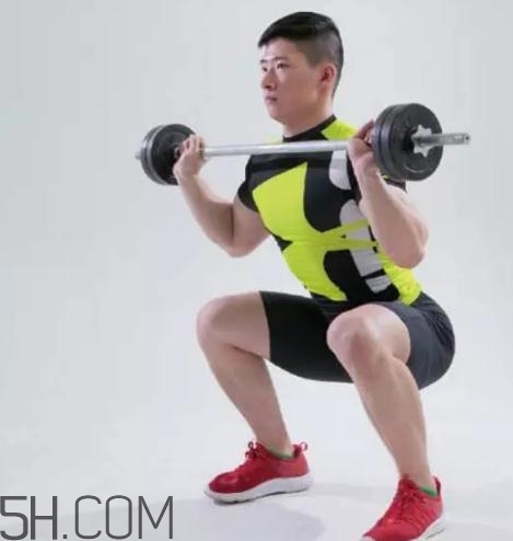 深蹲时怎么呼吸,深蹲下蹲的时候怎么呼吸