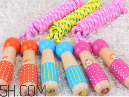 哪个时间段跳绳减肥效果最好,每天什么时候跳绳减肥效果最好 哪个时间段跳绳减肥效果最好,每天什么时候跳绳减肥效果最好