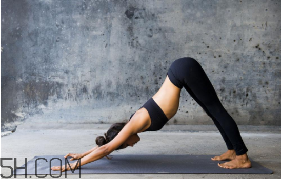 练瑜伽能开空调吗,冬天在家练瑜伽可以开空调吗 练瑜伽能开空调吗,冬天在家练瑜伽可以开空调吗