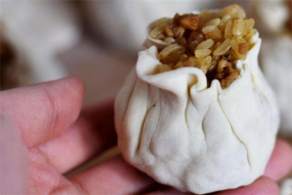 烧麦皮怎么蒸出来皮不硬,烧麦怎么蒸不破皮 烧麦皮怎么蒸出来皮不硬,烧麦怎么蒸不破皮