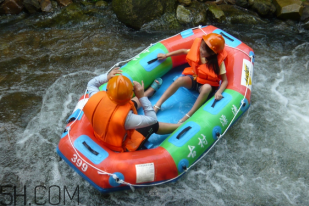 哪里有漂流可以玩,漂流是怎么玩的