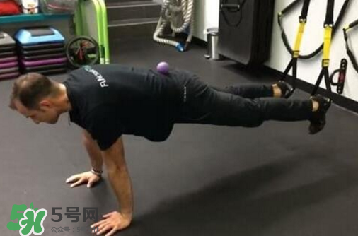 T型俯卧撑,健身trx训练是什么