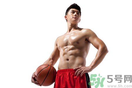 腹肌的形状是天生的还是姿势影响,腹肌是天生的还是练出来的