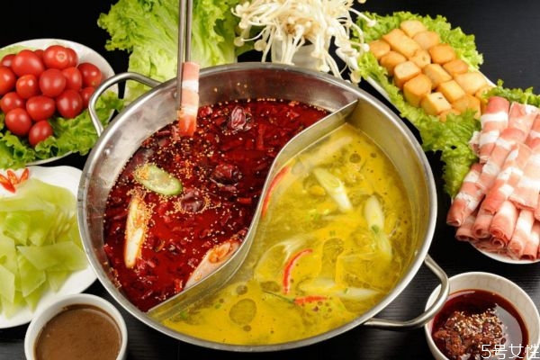 溃疡性结肠炎可以吃火锅吗,肠炎可以吃火锅吗不辣的 溃疡性结肠炎可以吃火锅吗,肠炎可以吃火锅吗不辣的