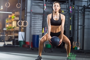 深蹲可以减肥吗怎么样深蹲,深蹲可以减肥么