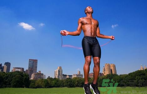 跳绳能不能瘦腿,跳绳减肥瘦腿吗