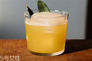 桔子怎么榨汁,梨子怎么榨汁好喝