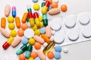 不能用热水送服的药物,药一定要用水送服吗