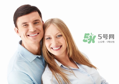 夫妻之间离婚孩子的抚养权归谁,双方离婚孩子的抚养权属于谁