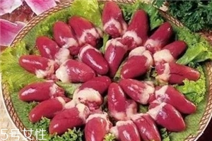 鸡心和鸡肝哪个营养,鸡肝鸡心鸡胗哪个更有营养