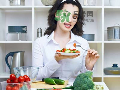 男朋友拒绝婚前同居,拒绝婚前同居的女生怎么样? 男朋友拒绝婚前同居,拒绝婚前同居的女生怎么样?