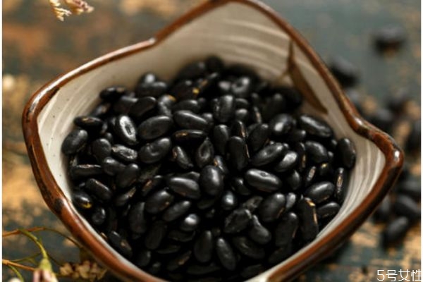 喝黑豆浆什么时候喝最好,黑豆豆浆什么时间喝好 喝黑豆浆什么时候喝最好,黑豆豆浆什么时间喝好