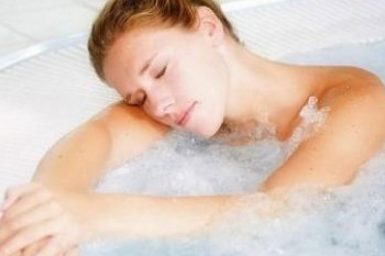 冬天多久洗一次澡最科学?据说只有10%的人能答对,冬季多久洗一次澡最科学?这4点需注意 冬天多久洗一次澡最科学?据说只有10%的人能答对,冬季多久洗一次澡最科学?这4点需注意