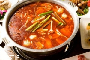 涮火锅先涮肉还是先涮菜,涮锅先吃肉还是先吃菜