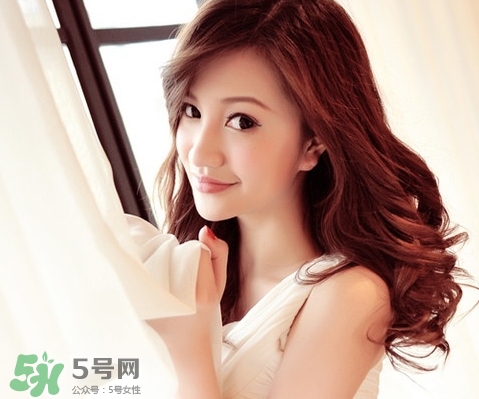 男生在女生面前哭了说明什么,一个男生在女生面前哭意味着什么