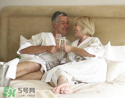 绝经期还有性需求吗,绝经之后是不是没有性生活