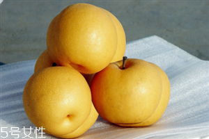 苹果梨是转基因吗,香梨是转基因的水果吗?