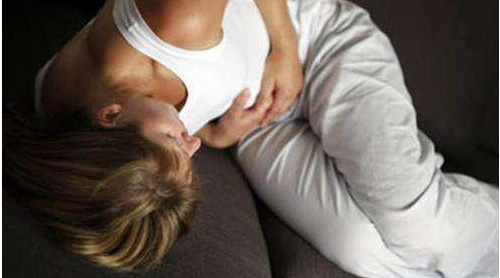 吃太烫的东西对胃有什么伤害,趁热吃的危害