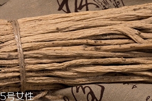 中药熬干了还能再熬吗,中药熬的有点干了还能喝吗