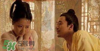 皇帝们的第一次都给了谁,朕是哪位皇帝第一次使用