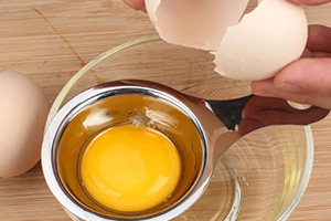 冻了的鸡蛋能吃吗,冻了得鸡蛋还能吃吗