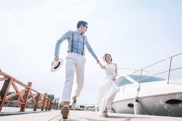 女生怎么看待搭讪的男生,被女生搭讪的男人算帅吗