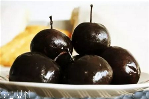 东北的冻梨为什么是黑色的,冻梨为什么是黑色的