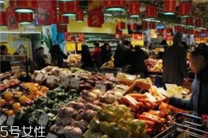 冬天囤菜应该怎么保存?冬天这样囤菜吃才更健康,冬天可以囤放的蔬菜