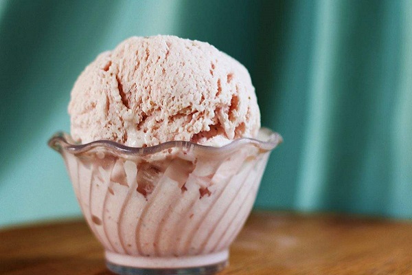 口腔溃疡可以吃冰激凌吗?,溃疡能吃冰激凌吗