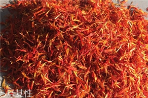 艾叶红花泡脚可以天天泡吗,红花泡脚可以天天泡吗有什么好处