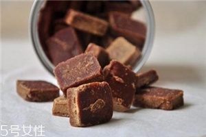 吃片糖的好处和坏处,吃糖有啥好处