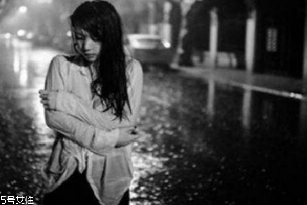 怎样才能从失恋的痛苦中走出来,分手后怎样快速走出来 怎样才能从失恋的痛苦中走出来,分手后怎样快速走出来