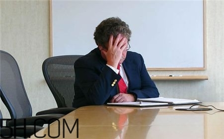 焦虑症的表现和症状,焦虑症的表现和症状怎么治疗