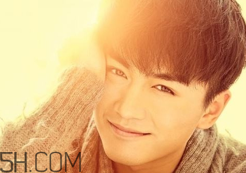 怎样识别男生是不是中央空调?,怎么判断男生是不是中央空调