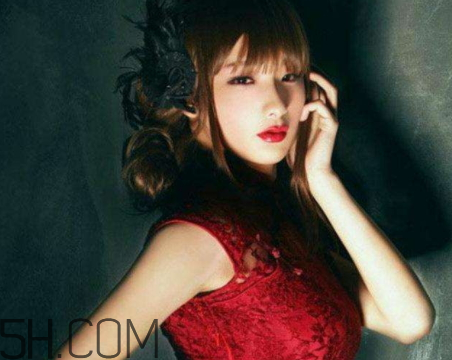 25+8等于,8/25等于多少