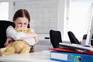 心烦暴躁易怒是什么原因,经常心情烦躁易怒怎么回事 心烦暴躁易怒是什么原因,经常心情烦躁易怒怎么回事