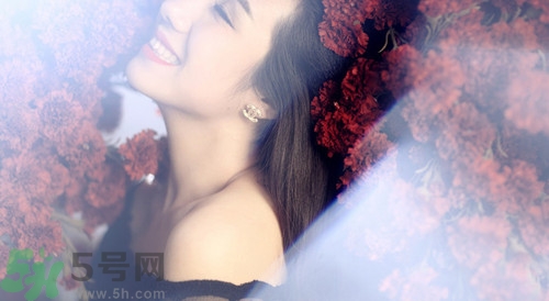 男人一定要经得起诱惑,男人应该耐得住寂寞,经得起诱惑