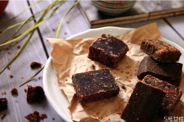 黑糖的成分及营养价值,黑糖的营养价值及功效和作用