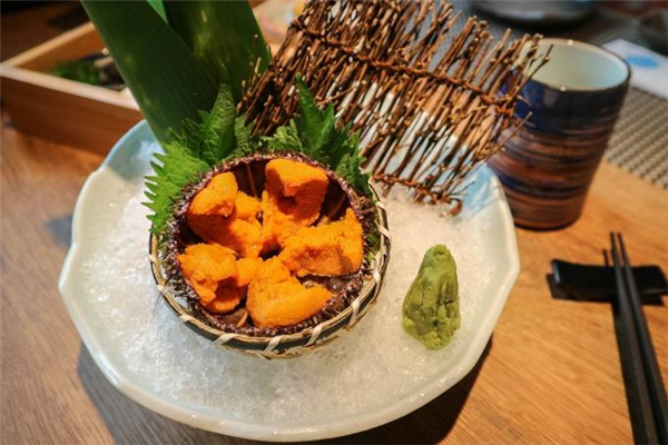 海胆里面没有黄是什么意思,海胆黄是什么东西