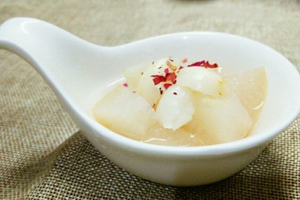 一天可以吃多少冰糖,冰糖每天吃多少算正常