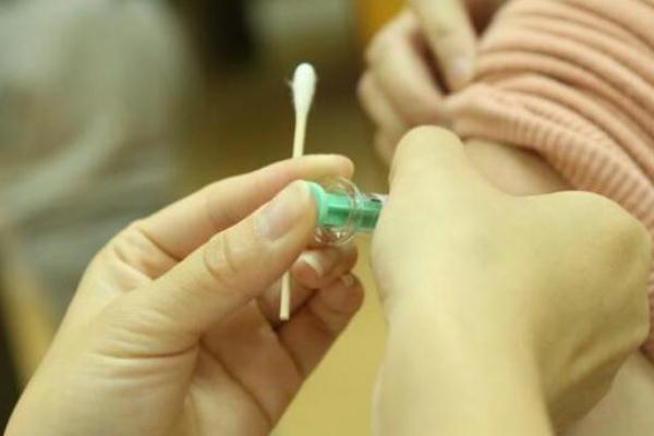 已经接种新冠疫苗还会感染吗,接种新冠疫苗还会感染吗?几率多少?